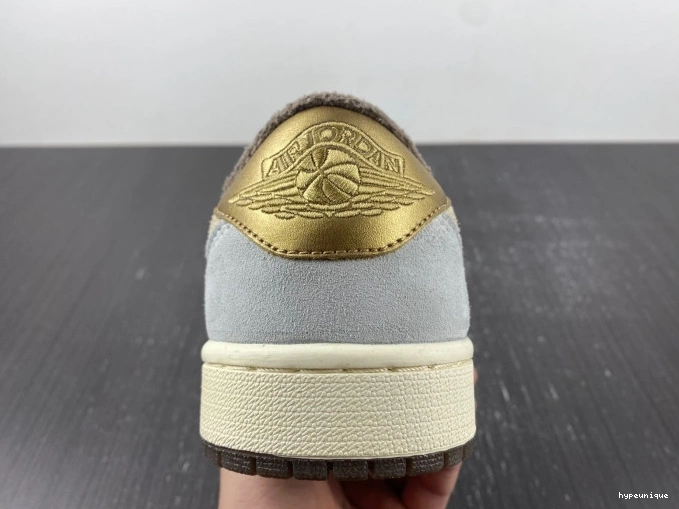 HYPE Air 1 DV1312-200 Retro Low Rabbit Year the of OG Jordan 0718